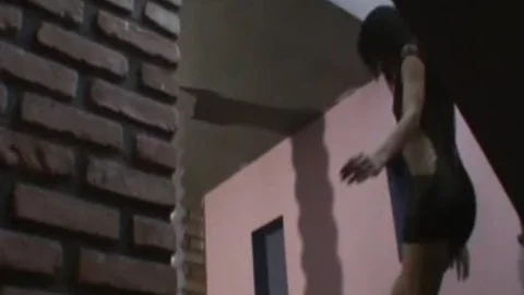 Trava Dominadora Judiando Do Bofe Metendo A Rola Grande E Fazendo Ele Engolir A Porra