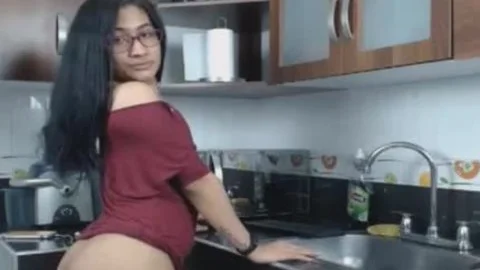 Nerdy ladyboy Flashing throbbing 10-Pounder And wazoo