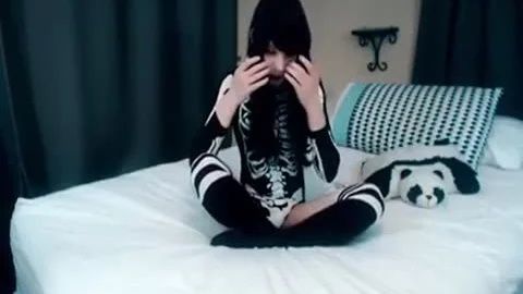 Goth sheboy Cums In Her mouth