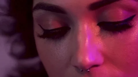 Muses: Mistress Jade Takes the Spotlight