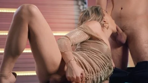 TransAngels: Richness of Emma's Shimmering Appearance