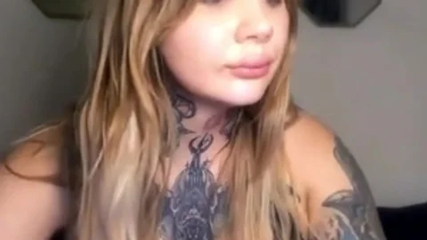 large tits ladyman With Full Tattoos Wanks Hard On webcam