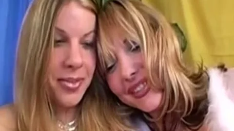 2 Sensual trannies