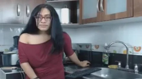 Nerdy shemale Flashing large 10-Pounder And ass