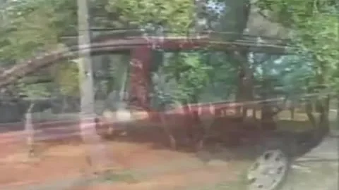 Outdoor t-girl Pickup