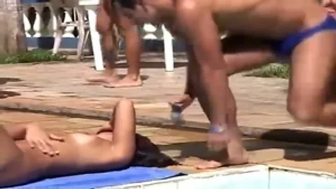 attractive Bi-guy Hunts Laisa & fellow For threesome