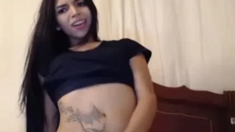 latina Chica Cums