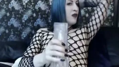 enormous penis Gothic tranny Cums