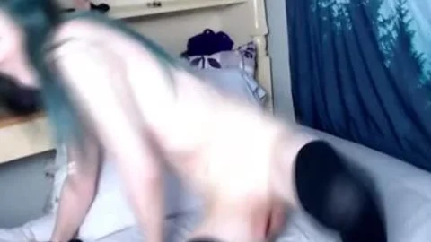 Emo Pussyboy Playing With Her Vibrating toy