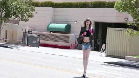 that babe Uses A sex dildo To pound Herself In The ass