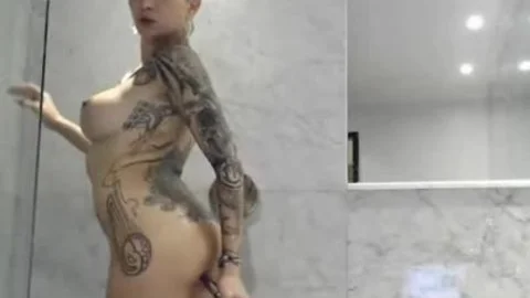 PORNSTAR DANNI DANIELS In The bathroom