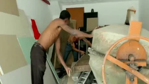 'TS Bombshell Luana Costa gets Railed By Construction Workers Till that babe Cums'