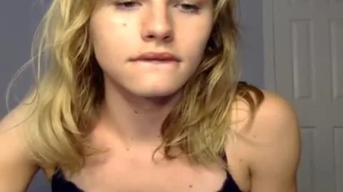 Nicky Cums In Her pants