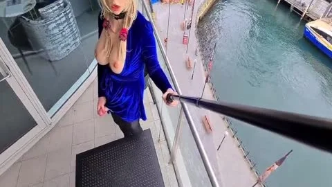 Flashing In Hotel And Cumming On A Public Balcony In Sydney2