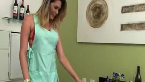 sheboy Bella Atrix Stuffs Vegetables Up Her booty